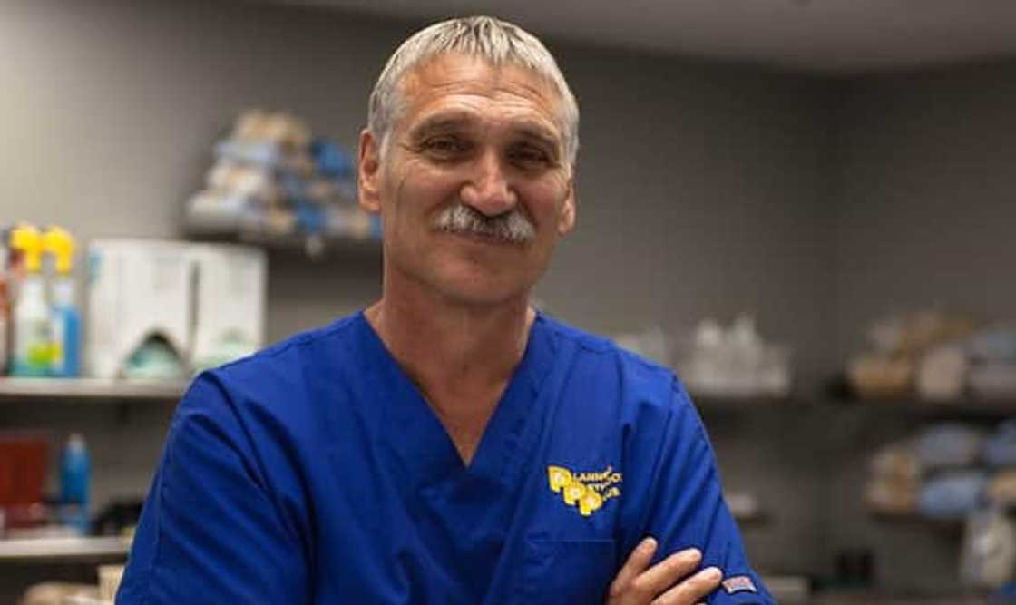 Dr. Jeff Young: Age, Net Worth, Married Life, Salary, and Cancer Update ...