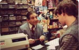 Alan Alan: The British Houdini – Age, Net Worth, and Legendary Escapology Career