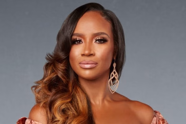 Contessa Metcalfe: Age, Net Worth, Married Life, Salary, and More