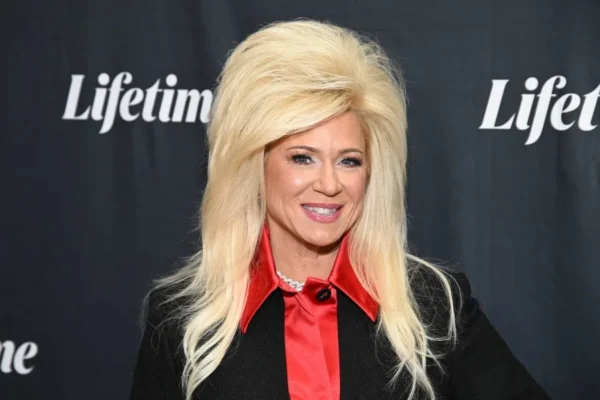 Theresa Caputo: Long Island Medium Star’s Net Worth, Age, Height, Weight, Married Life, Salary, and Dating Updates in 2025