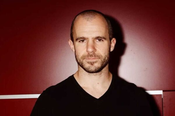 Yannic Kilcher: Age, Net Worth, Married Status, Salary Insights, Height, Weight, and Dating Life in 2025 – The AI Visionary’s Journey