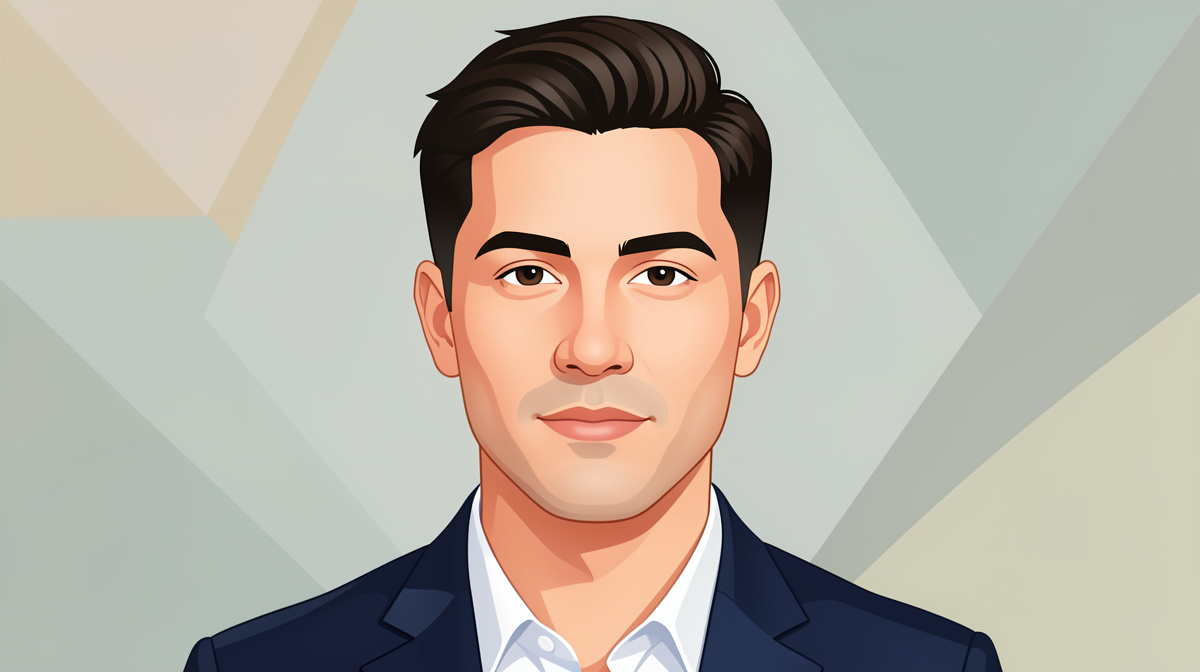 Joshua Gomez - Professional Portrait