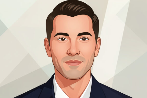 There is no celebrity's name in the article title. - Professional Portrait