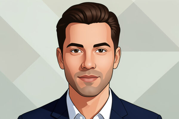 There is no celebrity's name in the given article title. - Professional Portrait