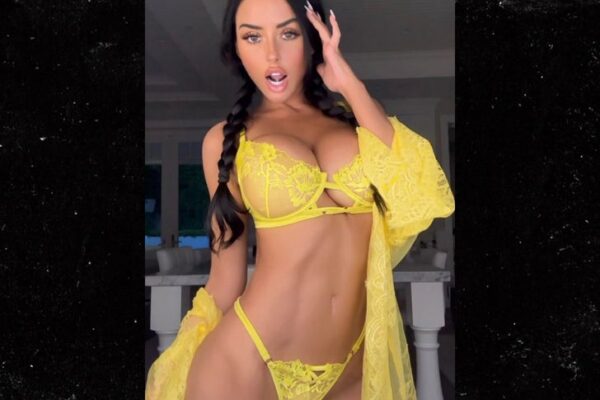 Abigail Ratchford - Professional Portrait