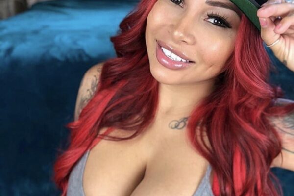 Brittanya Razavi - Professional Portrait