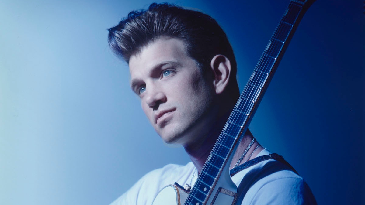 Chris Isaak - Professional Portrait