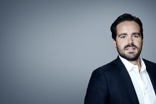 Dylan Byers - Professional Portrait