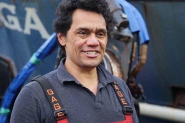 Freddy Maugatai - Professional Portrait