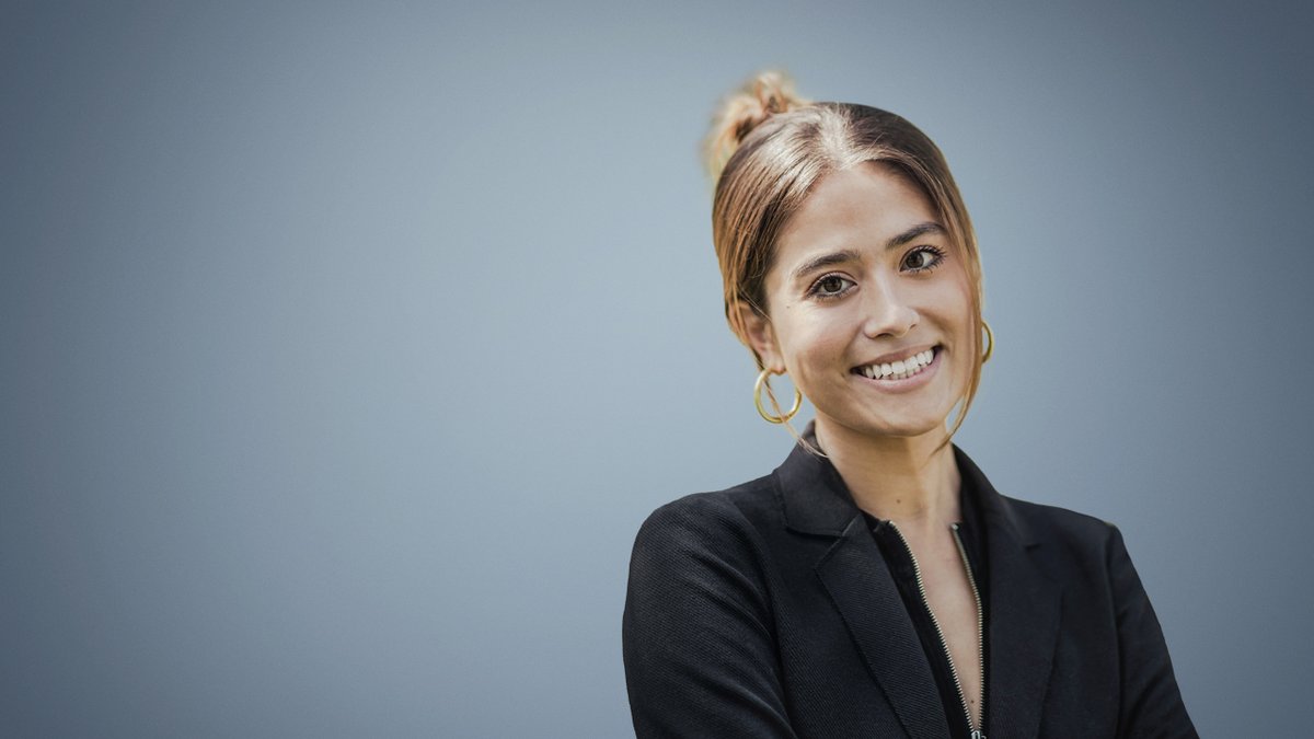 Hanako Montgomery - Professional Portrait