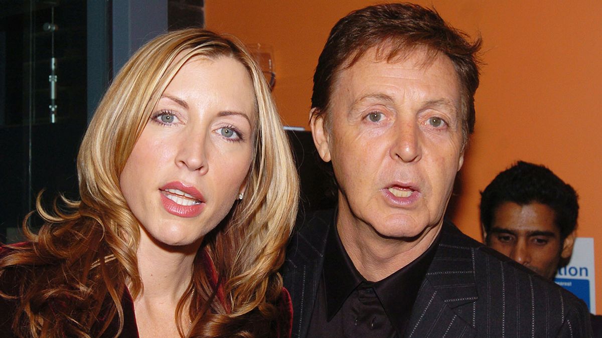 Heather Mills - Professional Portrait