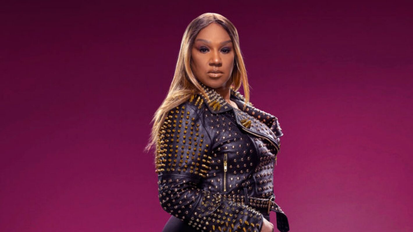 Jackie Christie - Professional Portrait