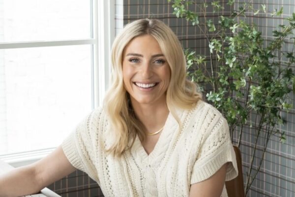 Jasmine Roth - Professional Portrait