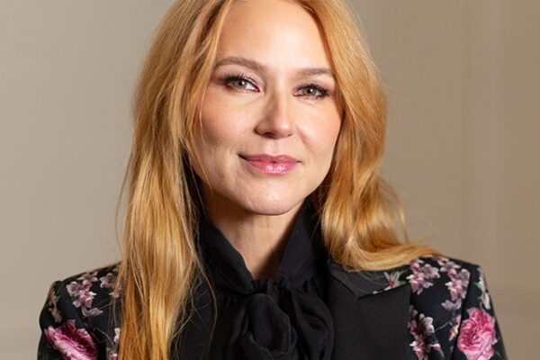 Jewel Kilcher - Professional Portrait