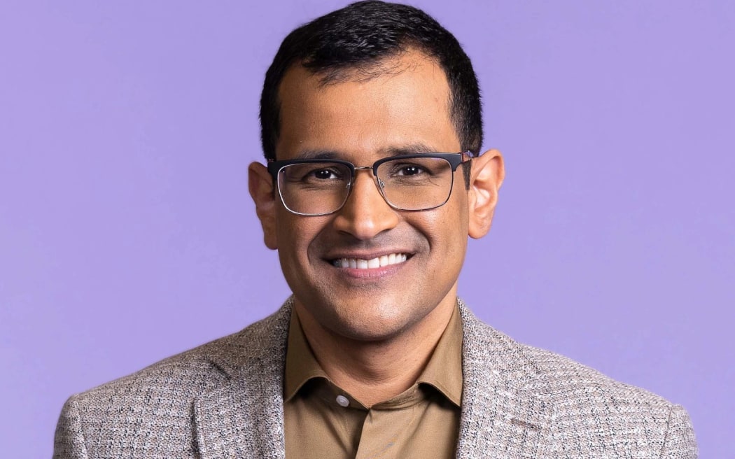 Kamahl Santamaria - Professional Portrait