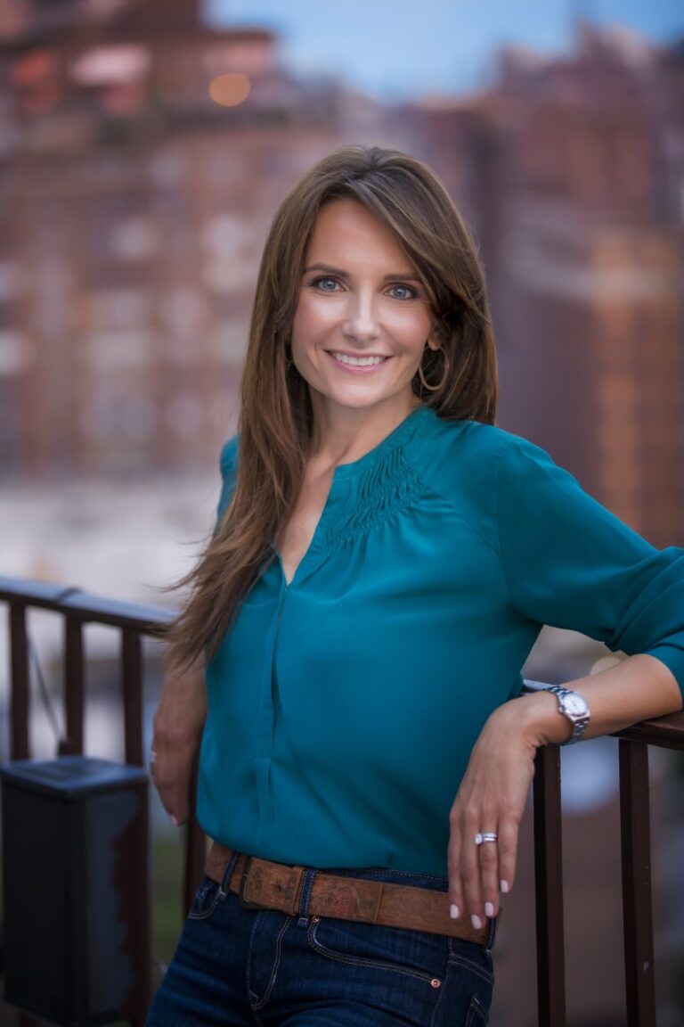 Lisa Fletcher Age, Net Worth, Husband, Height, Weight, Salary 2025: Uncovering the Trailblazing Investigative Reporter’s Story