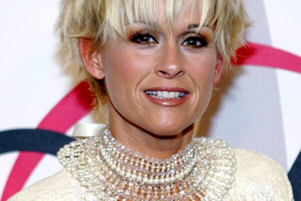 Lorrie Morgan - Professional Portrait