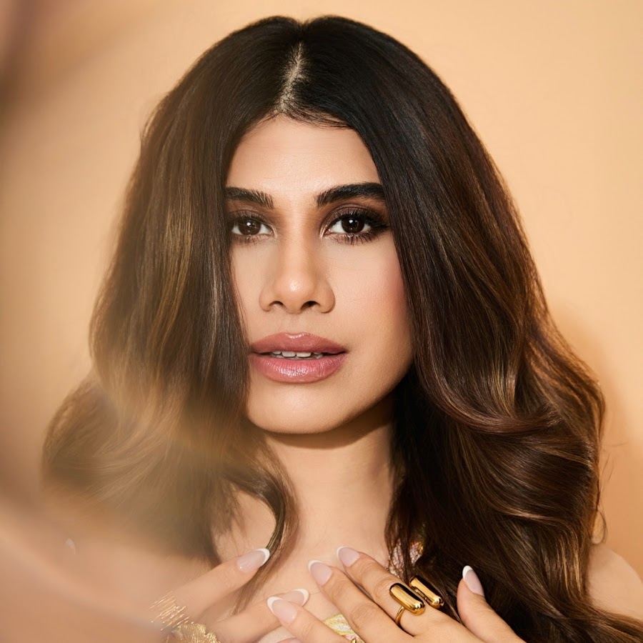 Malvika Sitlani - Professional Portrait