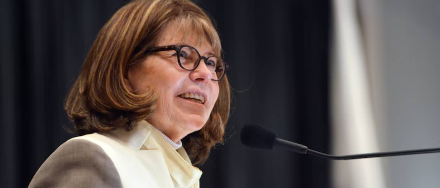 Margaret Carlson - Professional Portrait