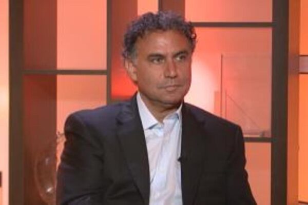 Marwan Bishara - Professional Portrait