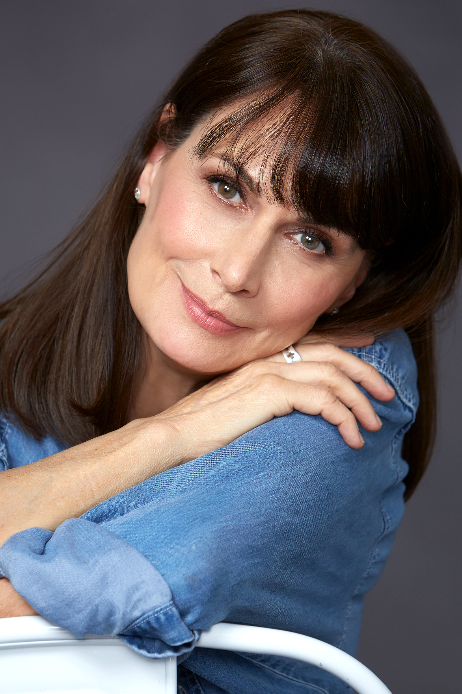 Mel Harris - Professional Portrait