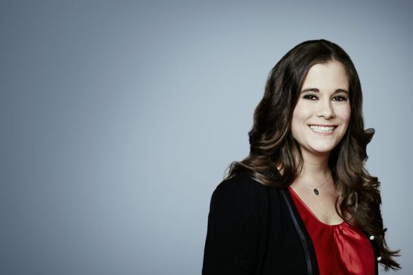 Melanie Hicken - Professional Portrait
