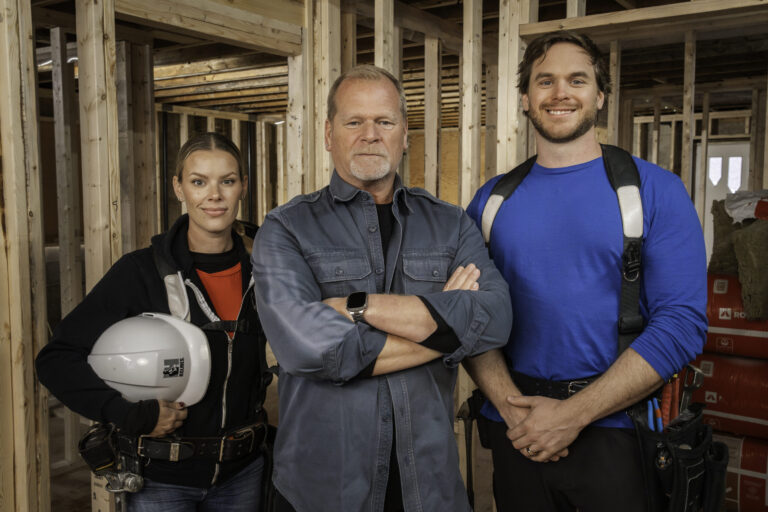 Mike Holmes Biography