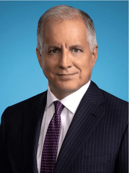 Mike Viqueira - Professional Portrait