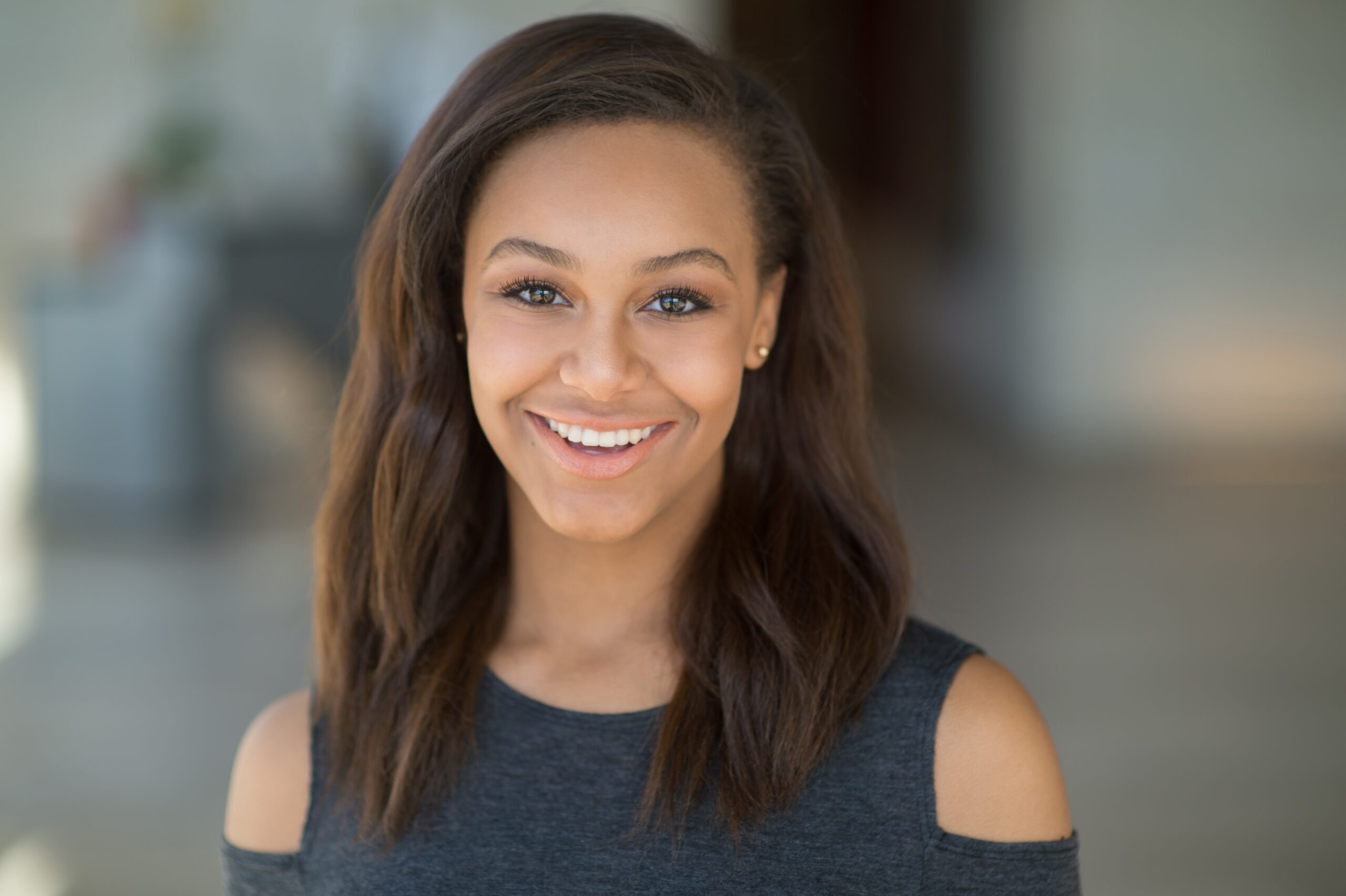 Nia Sioux - Professional Portrait