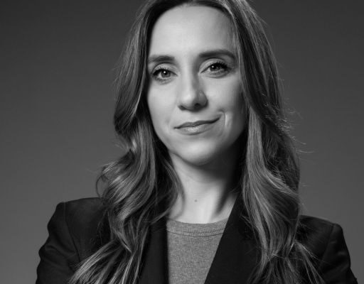 Sandra Gathmann - Professional Portrait