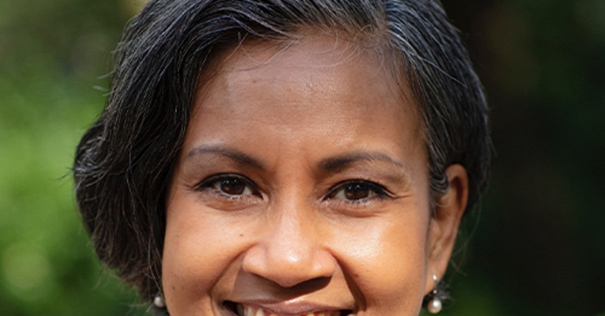 Shakuntala Santhiran - Professional Portrait