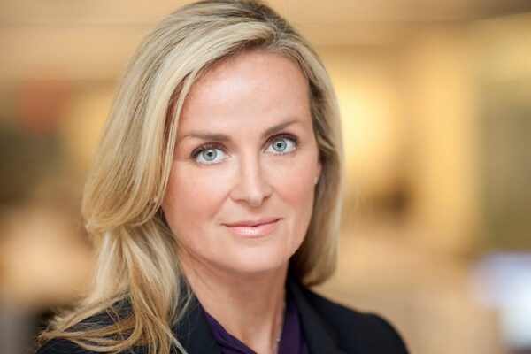 Suzanne Scott - Professional Portrait