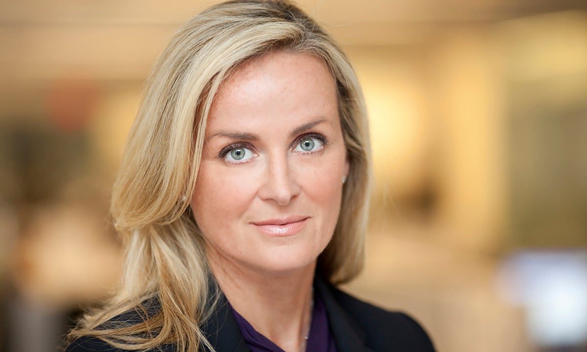Suzanne Scott - Professional Portrait