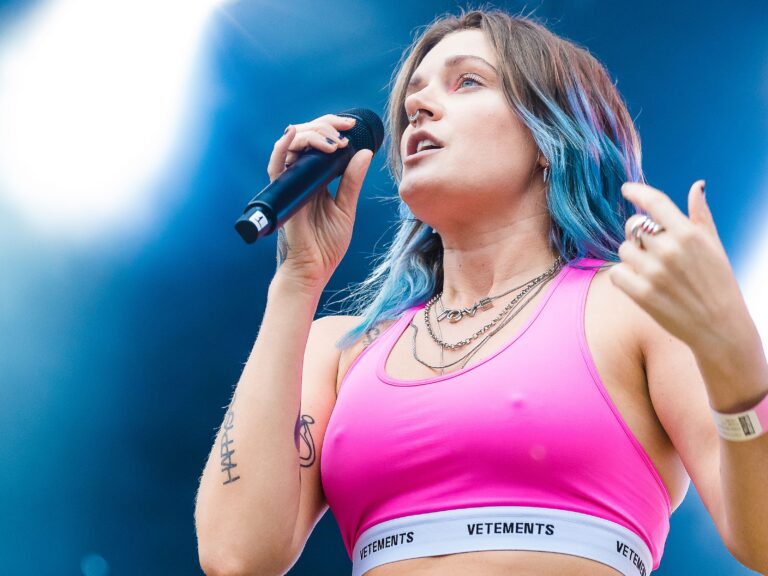 Tove Lo - Professional Portrait