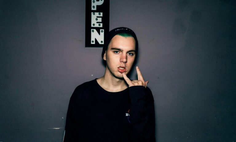 Zack Sheet Bio: Age, Net Worth, Career, Family, Married Life, and Dating Details