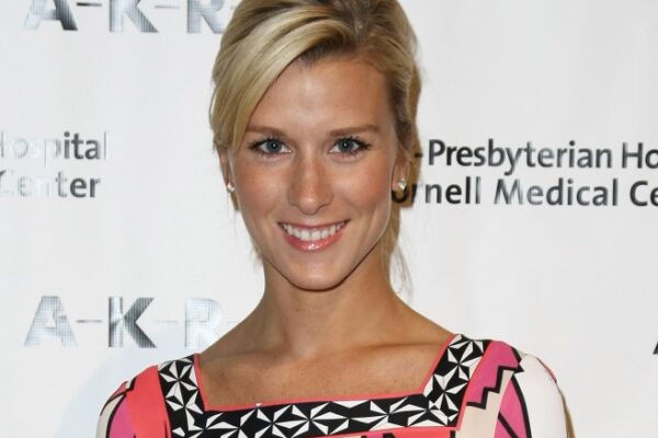 The Untold Truth Of Eli Manning's Wife