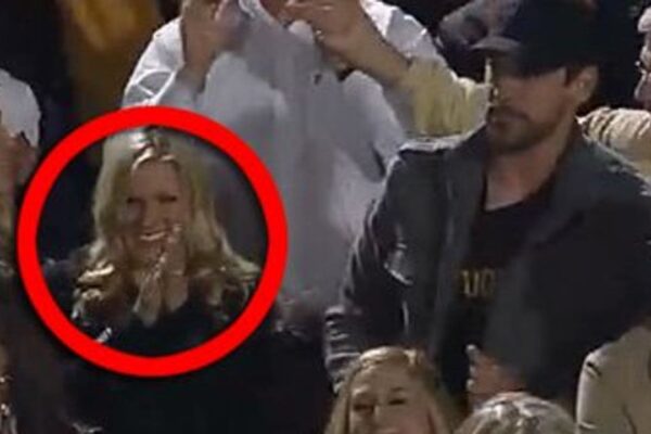 BLOG: Are Aaron Rodgers and Destiny Newton engaged? | FOX6 Milwaukee