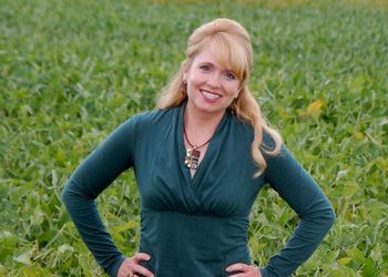Dr. Dee Thornell: A Vet on the Move | Spartan Magazine | Michigan State University