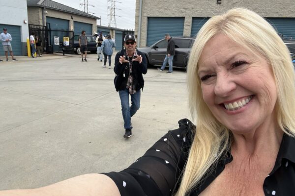 Get ready for Storage Wars Saturday! See all your fan favorites and new faces return for an exciting one hour long episode on A&E 9pm/8pm c. What's in the box? Folks, #dontforgettopaythelady @