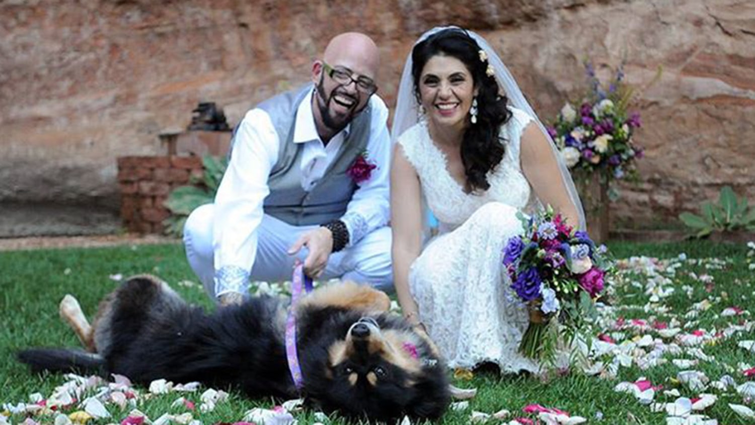 Cat from Hell' star Jackson Galaxy weds at pet sanctuary